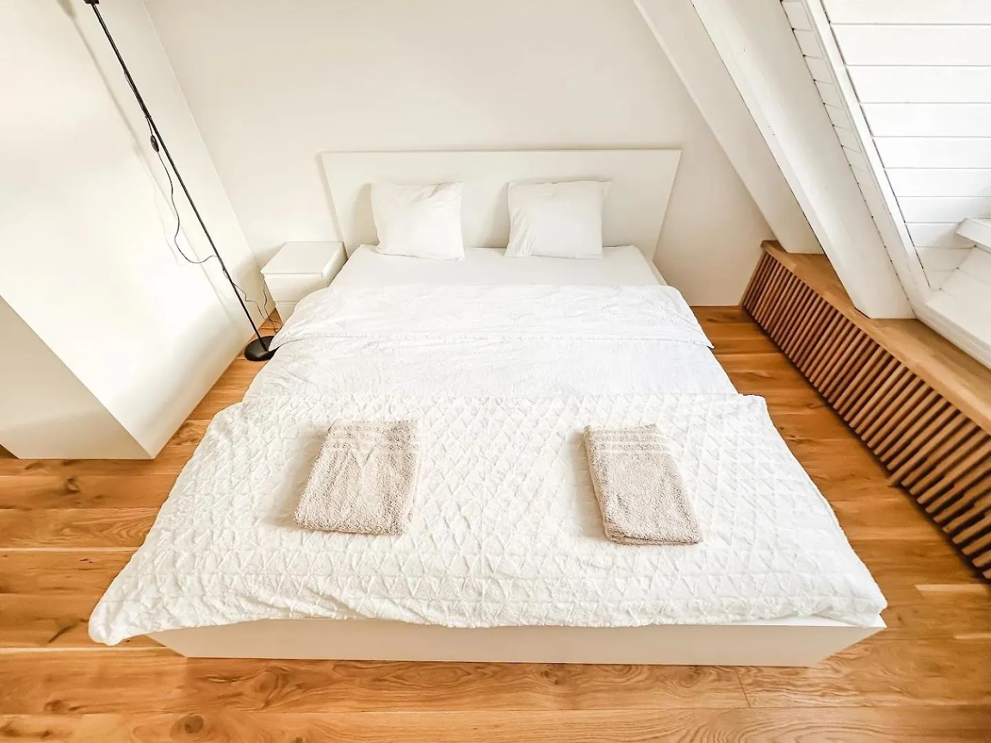 Vk - H - Zuerich Airport - Luxury - Homestay - Haldenstrasse - Kloten