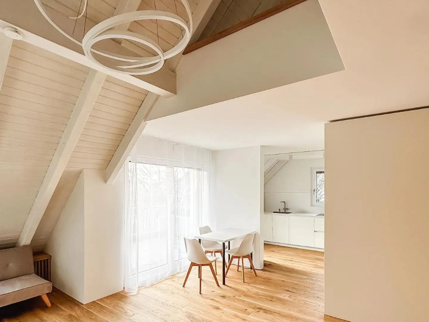 Vk - H - Zuerich Airport - Luxury - Homestay - Haldenstrasse - Kloten 0*,  Switzerland